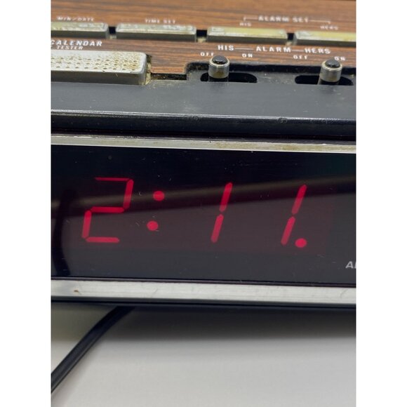 Vintage Cosmo Time Solid State Alarm Clock Radio Woodgrain Finish 1970s Retro St - Picture 14 of 14